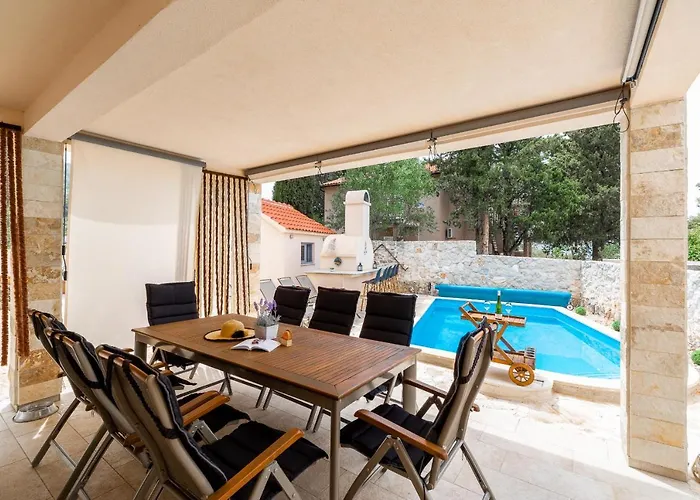 Villa Stipe